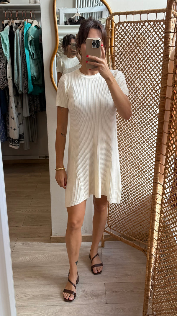 Robe MELANIE